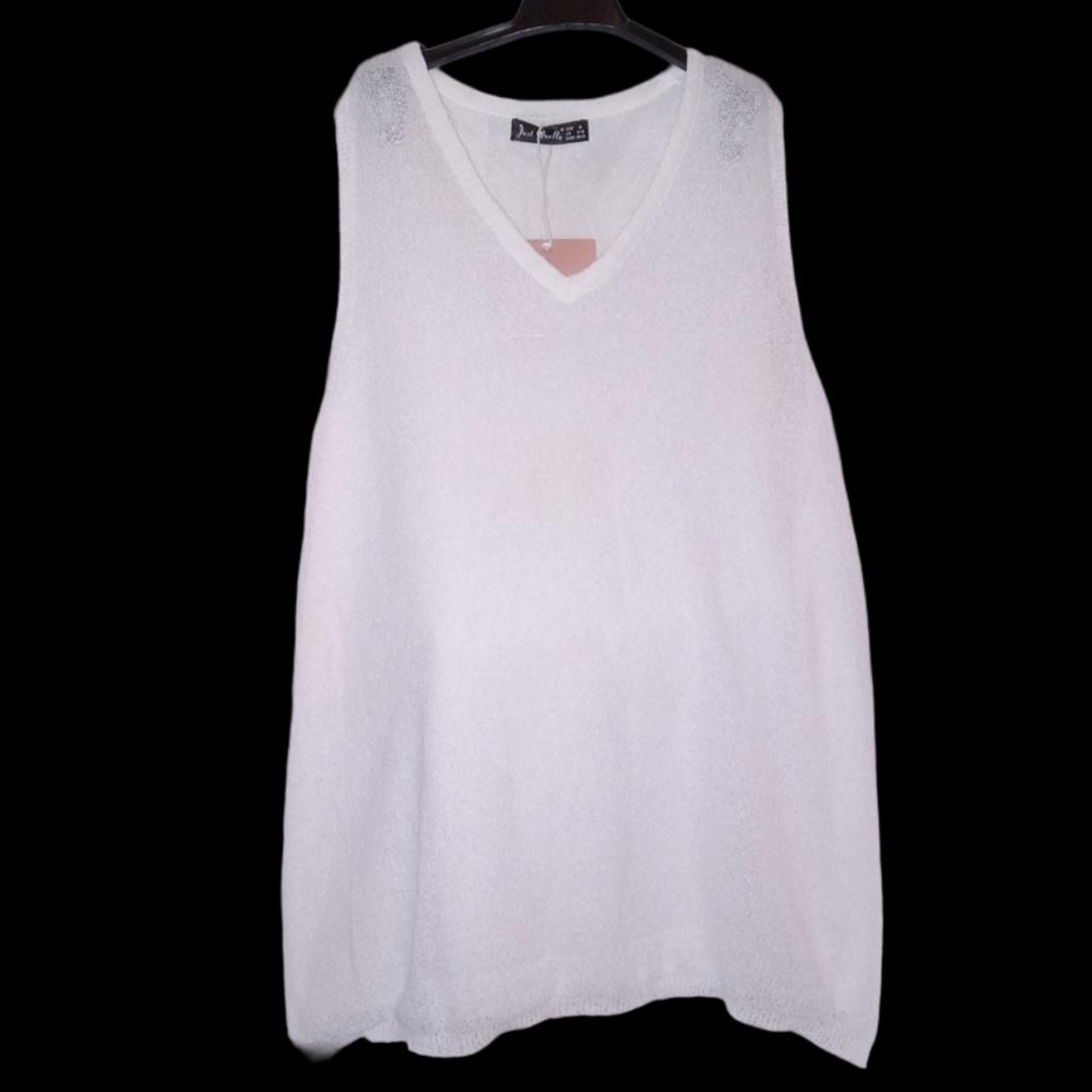 Just Quella White Crepe Dressy Sleeveless V-neck Tank Top Blouse Size M - Picture 5 of 5